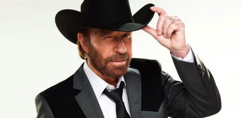 Chuck Norris ostro: Co z Wami, ludzie? Cenicie wyżej rurki do picia niż życie?