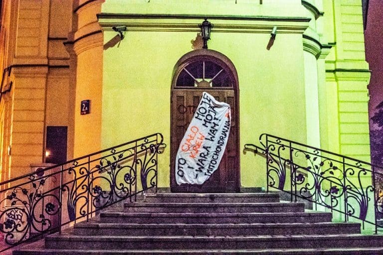 Feminazistki w ataku szału – choroba psychiczna czy opętanie?