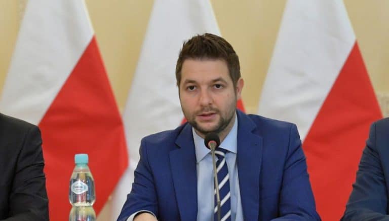 Co dalej z ustawą reprywatyzacyjną? Decyzja należy do premiera