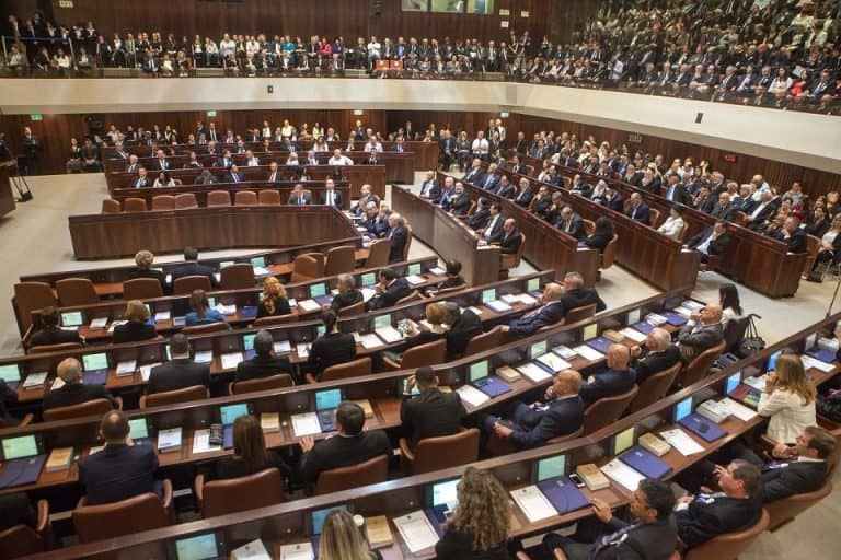 Izraelski parlament przyjął ustawę określającą Izrael jako „państwo narodu żydowskiego”