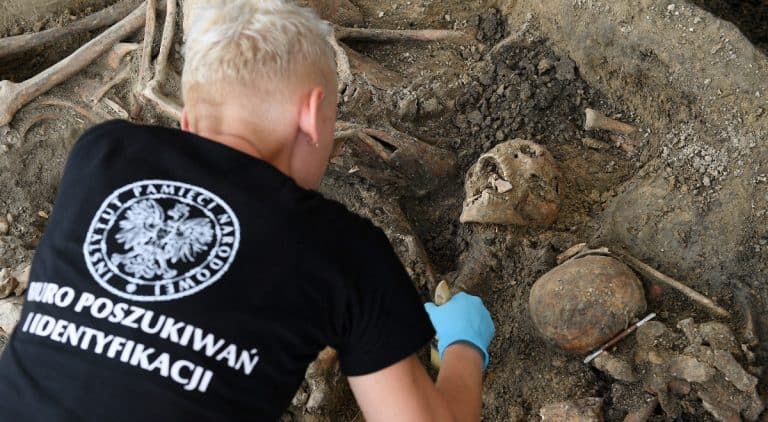 Ludzkie szczątki odnalezione na terenie dawnego więzienia przy Rakowieckiej