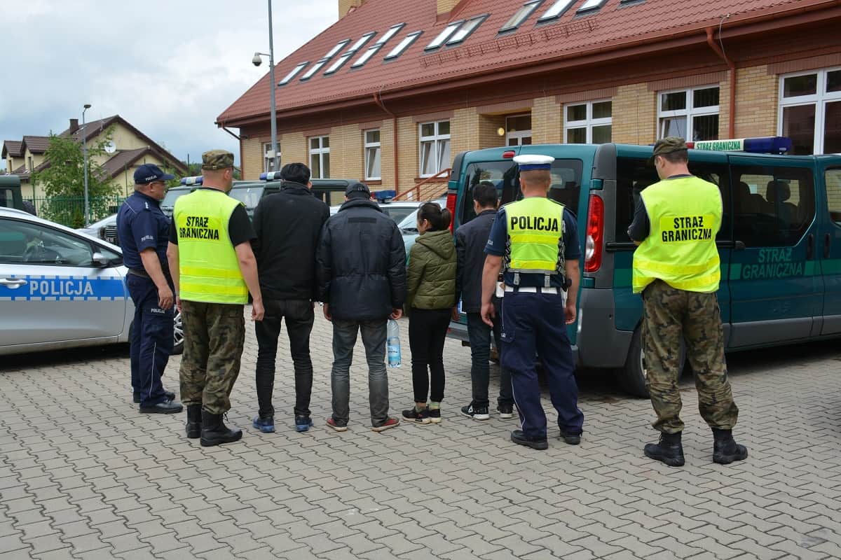 Łotysze zorganizowali nielegalny przerzut Wietnamczyków do Polski