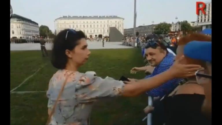 Cejrowski zachwycony przyłożeniem z liścia „Rudej z KOD”: To był piękny gest