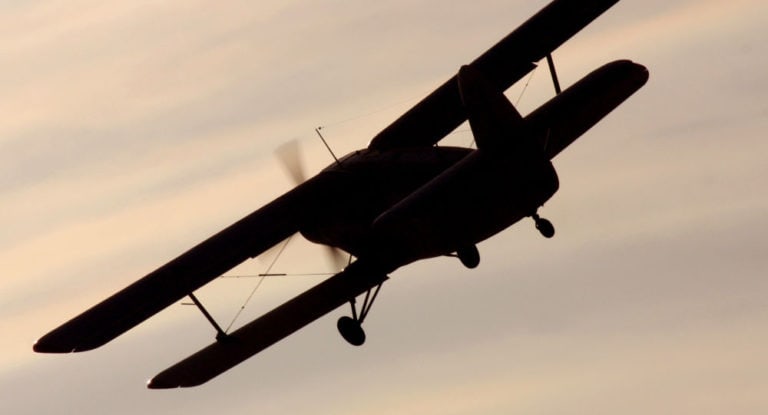 Rosjanie kierują ogromną ilość samolotów An-2 w pobliże granicy z Ukrainą /film/