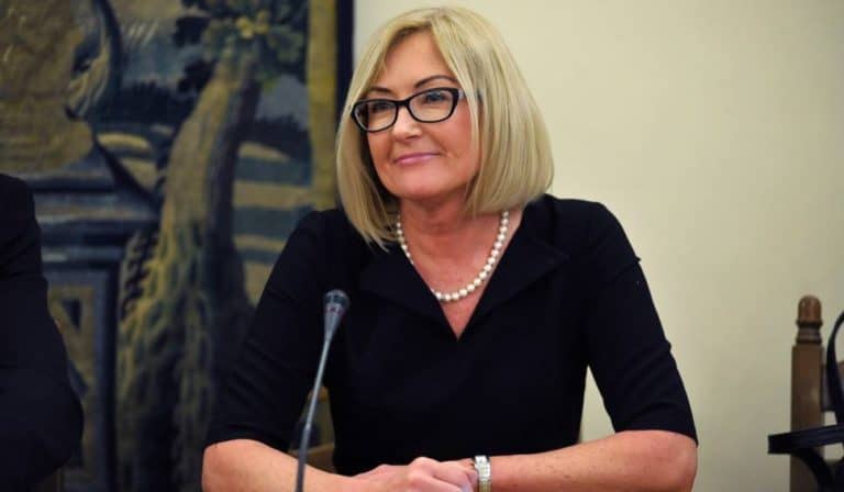 J. Kopcińska: Naszym celem jest, by egzaminy gimnazjalne i maturalne się odbyły