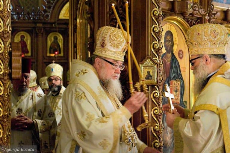 W sporze Moskwy z Kijowem Polska Cerkiew Prawosławna stoi murem za Moskwą