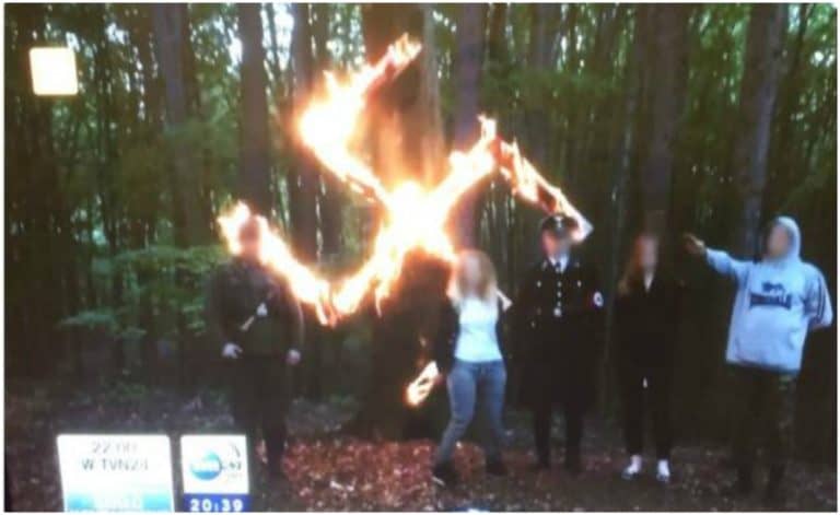 TVN żali się na działania ABW w sprawie „urodzin Adolfa Hitlera”