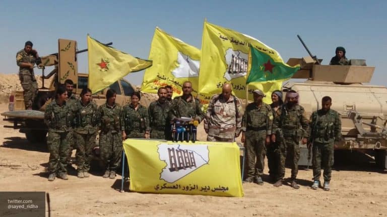 Kurdowie porozumieli się z Rosjanami i władzami syryjskimi w sprawie przekazania im regionów Manbidż i Kobani