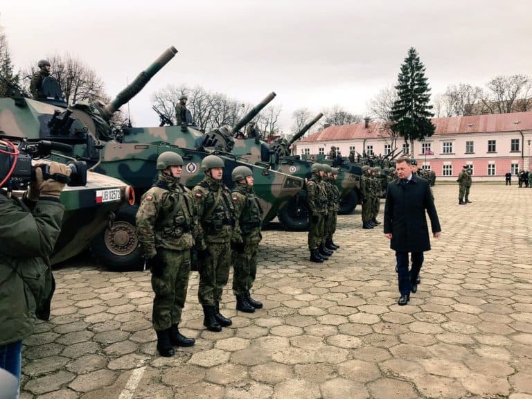 MON negocjuje zakup kolejnych samobieżnych moździerzy „Rak”
