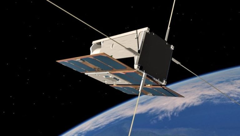 Satelita PW-Sat2 wykona swoje ostatnie zadanie wcześniej, niż zakładano