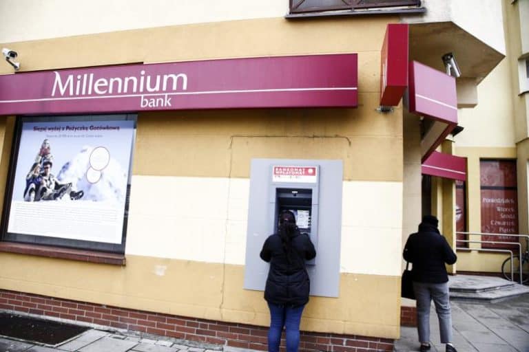 Ukraińcy napadli na bank we Wrocławiu? Trwa pościg za sprawcami