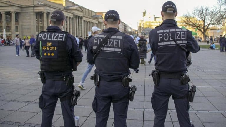Niemiecka policja chce w swe szeregi werbować Polaków