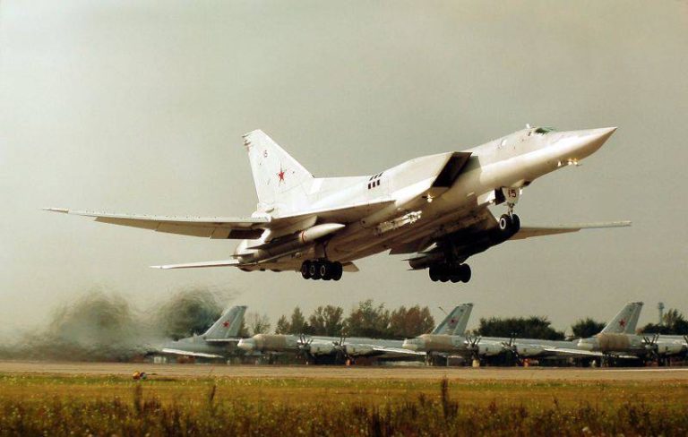 Pod Murmańskiem rozbił się rosyjski samolot bombowy Tu-22M3