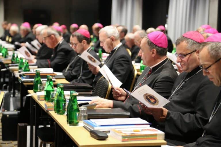 Episkopat gratuluje odwagi zwolnionemu pracownikowi IKEI