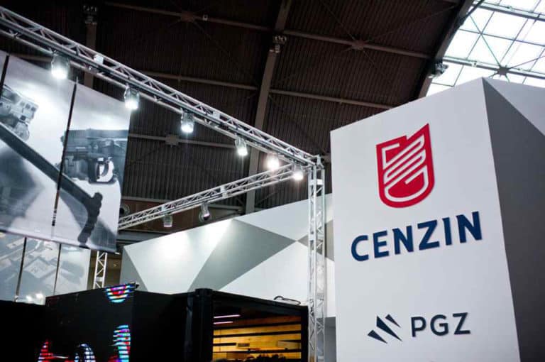 Cenzin stracił 4 miliony złotych, wpłacając pieniądze na konto oszusta