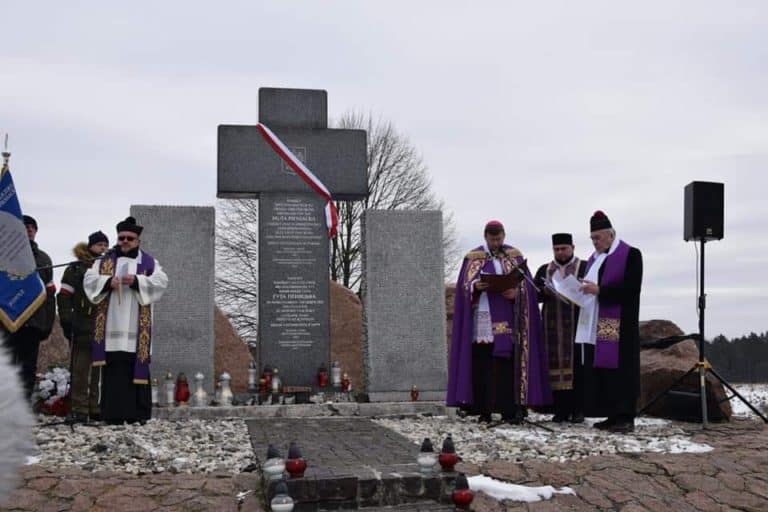 Ambasada RP w Kijowie wystosowała notę protestacyjną ws. prób relatywizacji zbrodni w Hucie Pieniackiej
