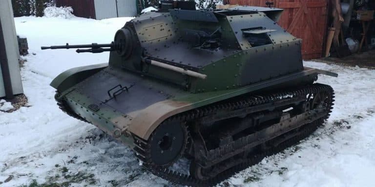 Tankietka TKS – „pancerny karaluch” w Muzeum Śląskiego Września 1939 r.