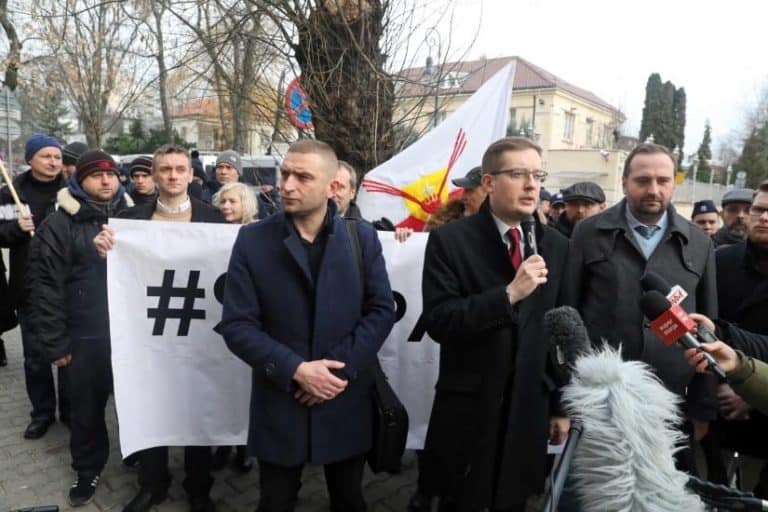 Winnicki żąda odwołania szczytu V4 w Izraelu: Dosyć prowadzenia polityki pełnej uległości