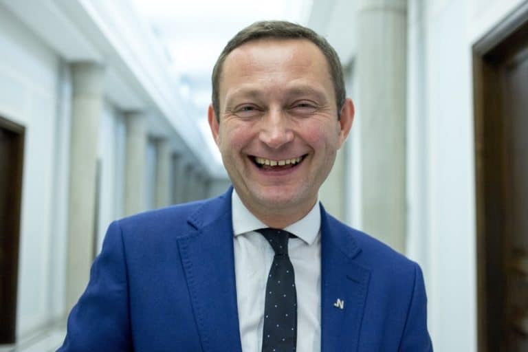 Paweł Rabiej wspiera bojkot piekarni ponieważ jej właściciel ma poglądy narodowe