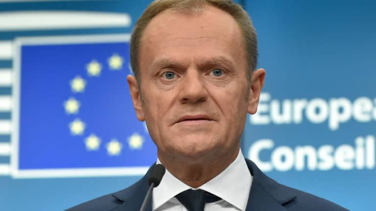 Poparcie dla Donalda Tuska w polskim społeczeństwie drastycznie maleje