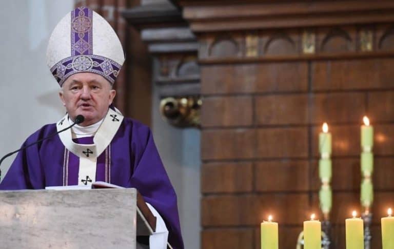 Warszawscy biskupi: „Deklaracja LGBT sprzeczna z prawem rodziców do wychowania dzieci zgodnie z własnymi przekonaniami”