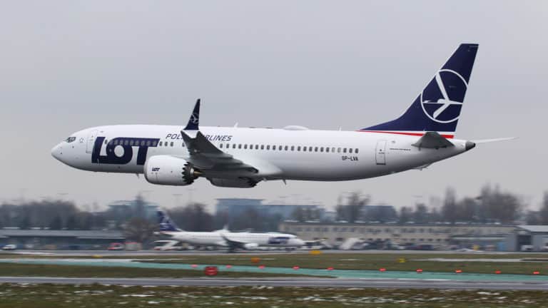 Kolejne kraje zabraniają lotów Boeingów 737 MAX nad swoim terytorium. LOT może mieć problem