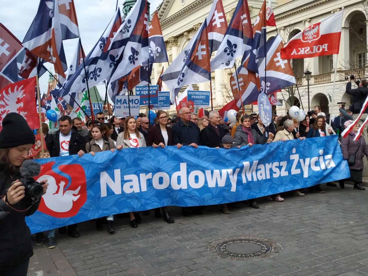 Narodowy Marsz Życia przeszedł ulicami Warszawy