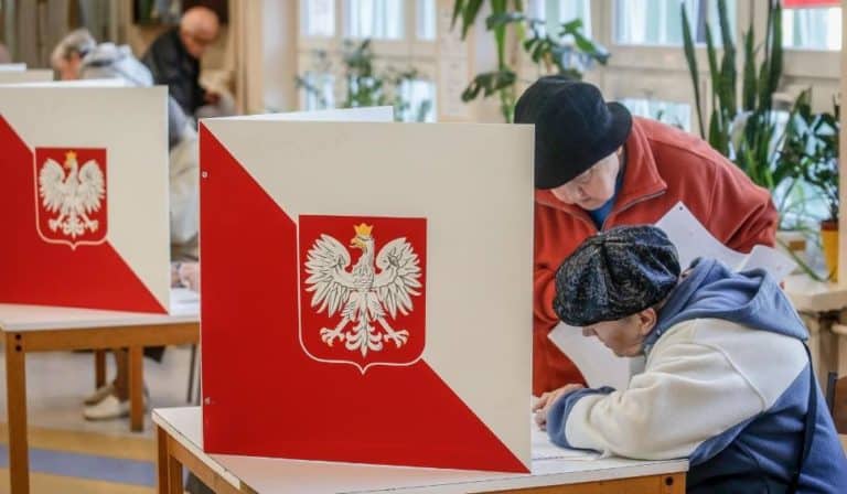 Coraz bardziej prawdopodobne, że wszystkie pięć komitetów wyborczych przekroczy próg wyborczy
