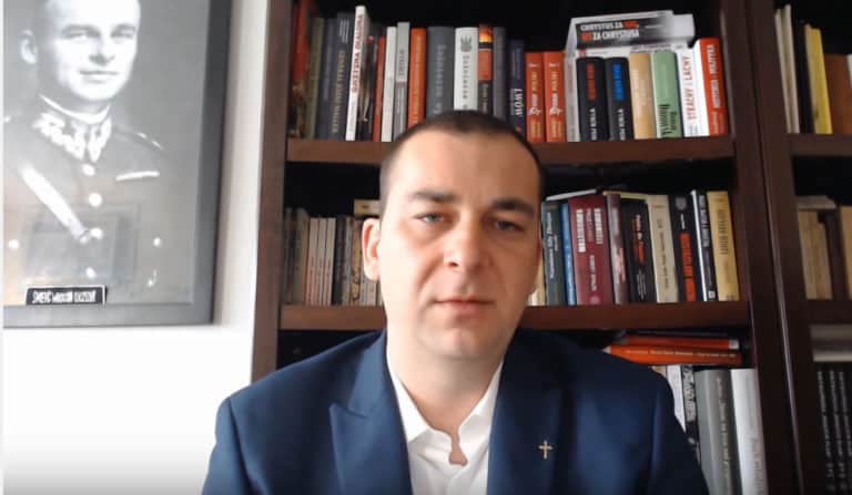 Cimoch z Chicago: „Trzeba naciskać na polityków, aby przestali kręcić w sprawie ustawy 447”