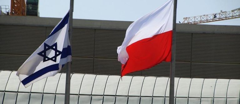 Żydzi znów piszą o „polskich obozach śmierci”