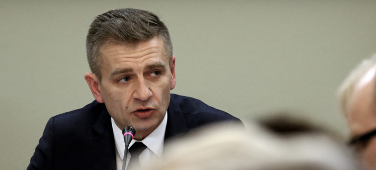 Arłukowicz domaga się prześwietlenia majątku rodziny premiera jednakże swojego majątku pokazywać nie ma zamiaru
