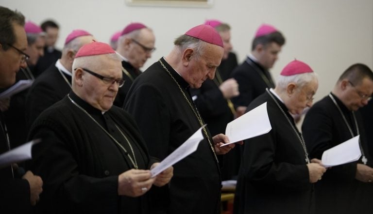Niefortunny list polskich biskupów