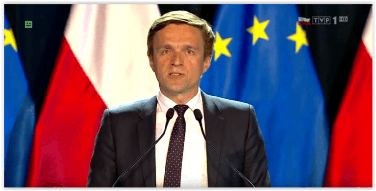 Wściekły atak na Kościół, w tle niemieckie pieniądze – kto finansuje fundację, w której wiceprezesem jest Jażdżewski?