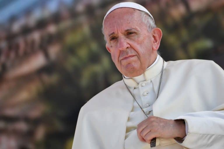 Papiez Franciszek zmienił tekst modlitwy „Ojcze Nasz”