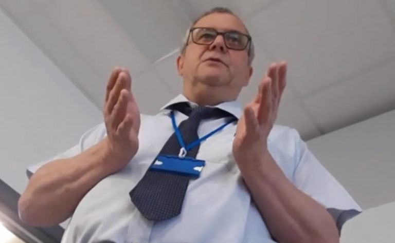 Szkocja: Nauczyciel wyrzucił z klasy ucznia za stwierdzenie, iż istnieją tylko dwie płcie (VIDEO)