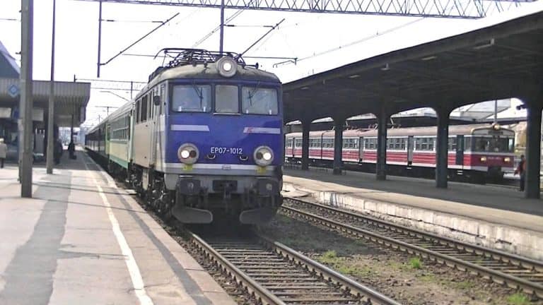 Pasażer zmarł w nieklimatyzowanym pociągu relacji Katowice – Słupsk