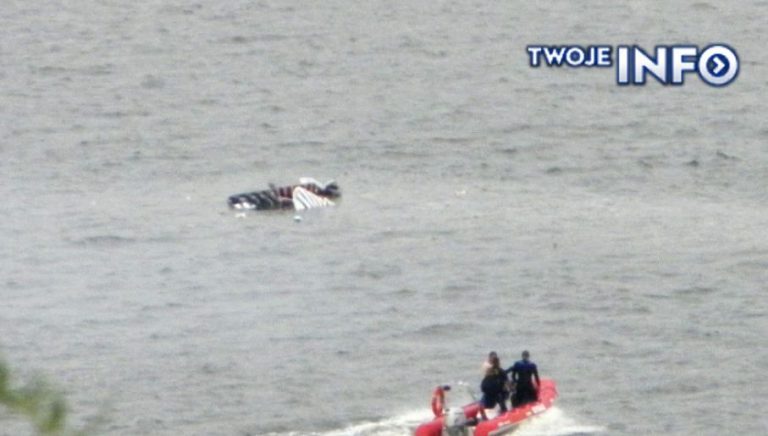 Nie żyje pilot samolotu, który wpadł do Wisły