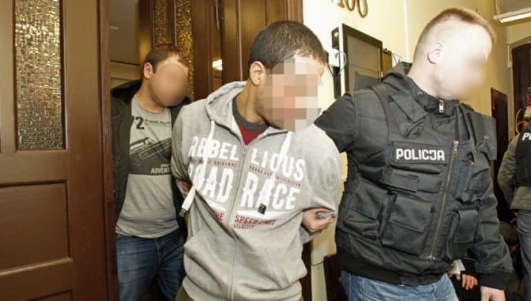 12 lat więzienia dla Tunezyjczyka za zabójstwo przed kebabem w Ełku