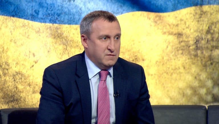 Ukraiński ambasador w Polsce złożył kwiaty pod pomnikiem upamiętniającym ofiary banderowców