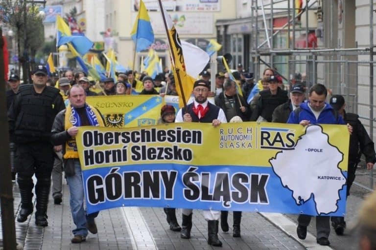 RAŚ protestuje przeciwko „jedynce” Mateusza Morawieckiego w Katowicach