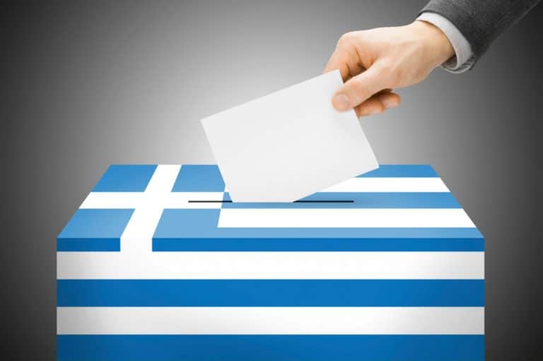 Grecy wybierają dziś nowy parlament, do urn po raz pierwszy idą 17-latkowie