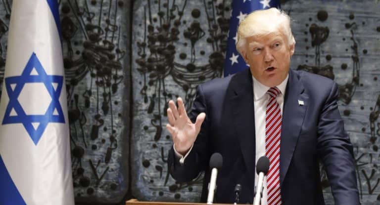 Podczas wizyty Donalda Trumpa w Polsce narodowcy chcą go przywitać pikietą przeciwko ustawie 447