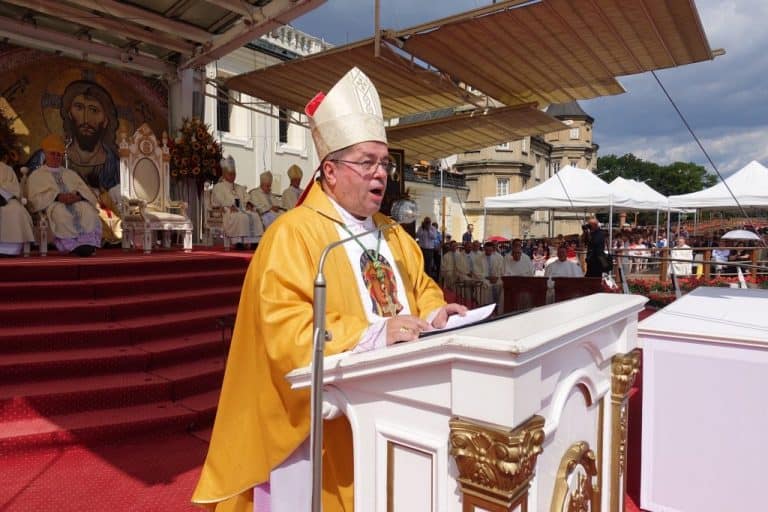 Abp Pawłowski: Chcemy powiedzieć tym, którzy nas prześladują – nawróćcie się!