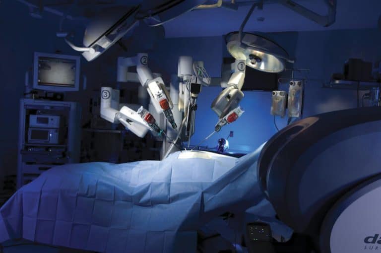 Zalety robotów chirurgicznych są przereklamowane?
