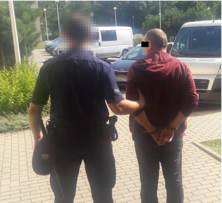 W Warszawie Ukrainiec ciężko ranił nożem swoją konkubinę