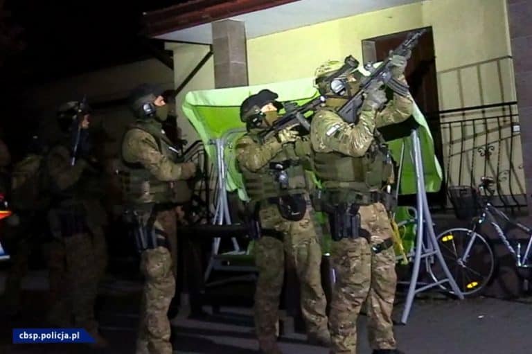 Nalot policji przerwał działalność „willi rozkoszy” w Łomiankach