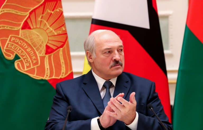 Prezydent Łukaszenko stwierdził, że Białorusi najbardziej opłaca się kupować ropę od Polski