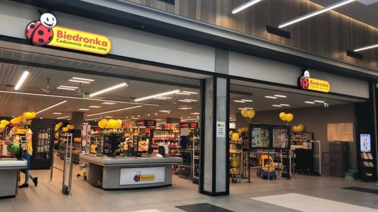 UOKiK chce postawić prze sądem sieć sklepów „Biedronka”