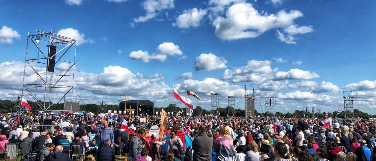 Wielka akcja modlitewna „Polska pod Krzyżem”