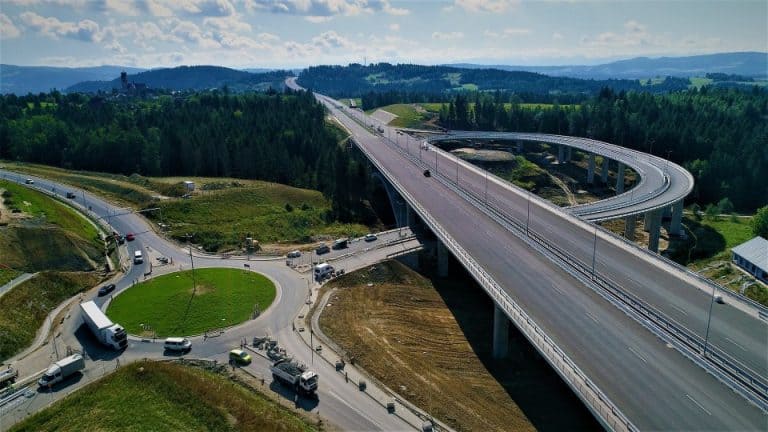 Pierwszy odcinek nowej zakopianki został otwarty